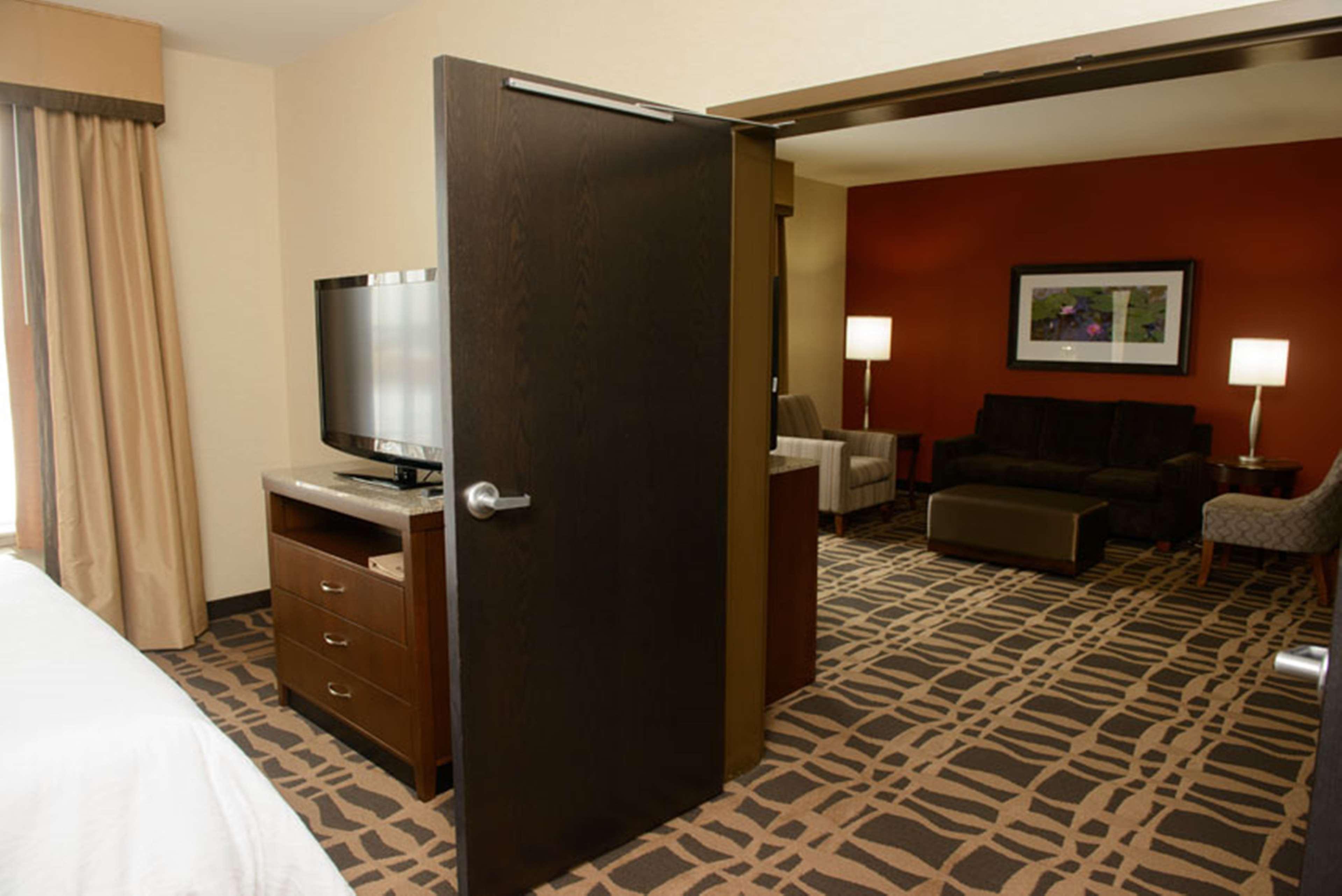 Hilton Garden Inn Dayton South - Austin Landing Springboro Exterior photo