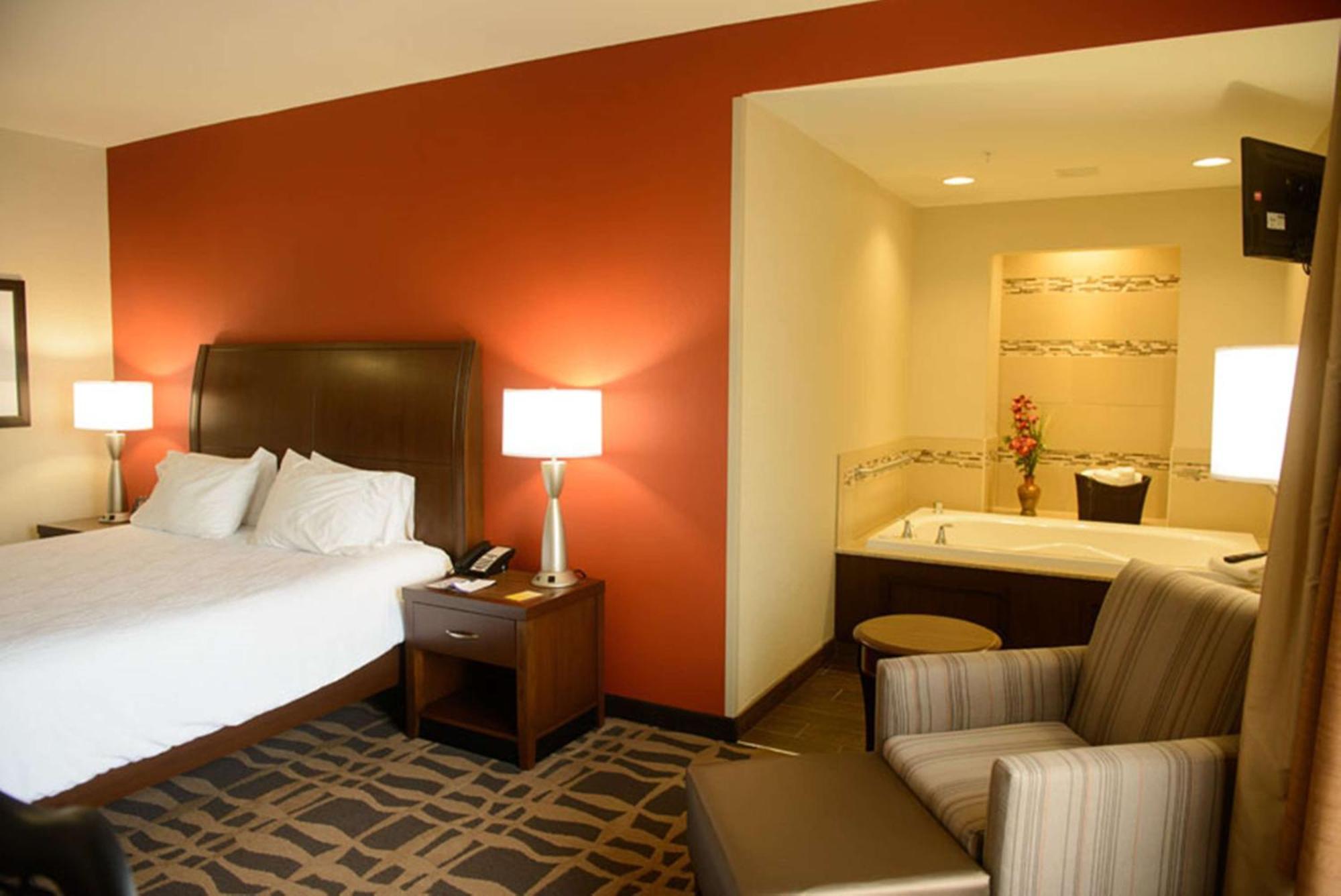 Hilton Garden Inn Dayton South - Austin Landing Springboro Exterior photo
